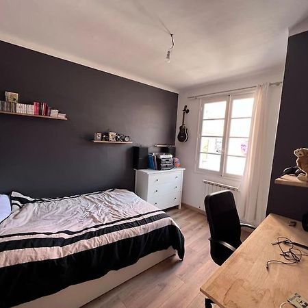 Maison Dans Les Rues Pietonnes Du Vieux Hyères Buitenkant foto
